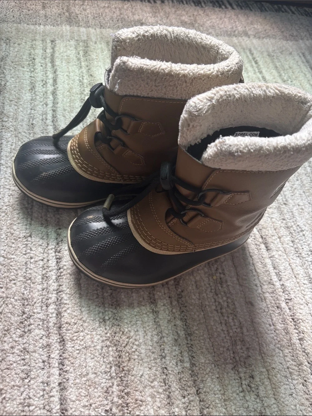Sorel insulated kids